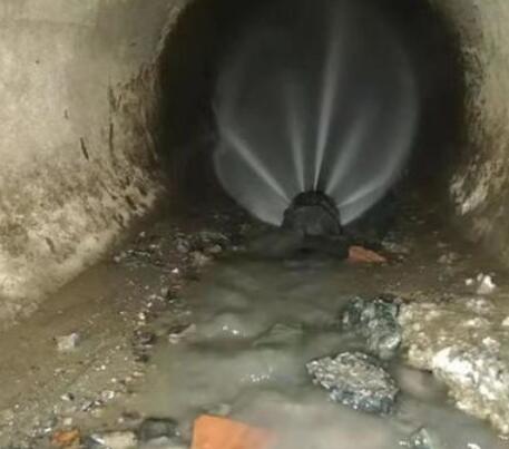 南圣镇市政管道清淤