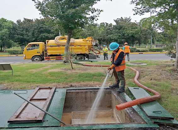 南圣镇化油池清理